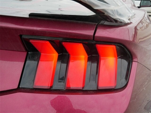 2025 Ford Mustang Dark Horse