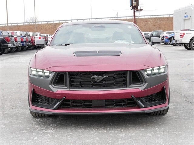 2025 Ford Mustang Dark Horse