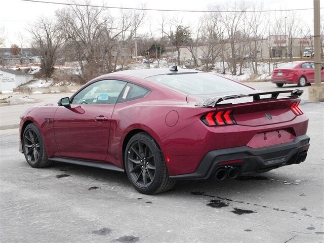 2025 Ford Mustang Dark Horse