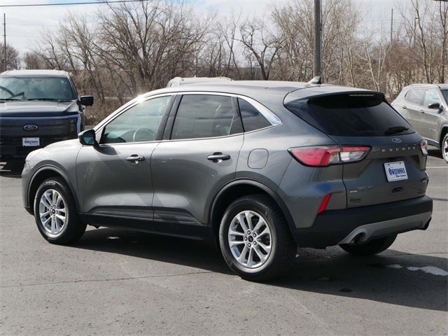 Used 2021 Ford Escape SE with VIN 1FMCU9G68MUA39719 for sale in Owatonna, Minnesota