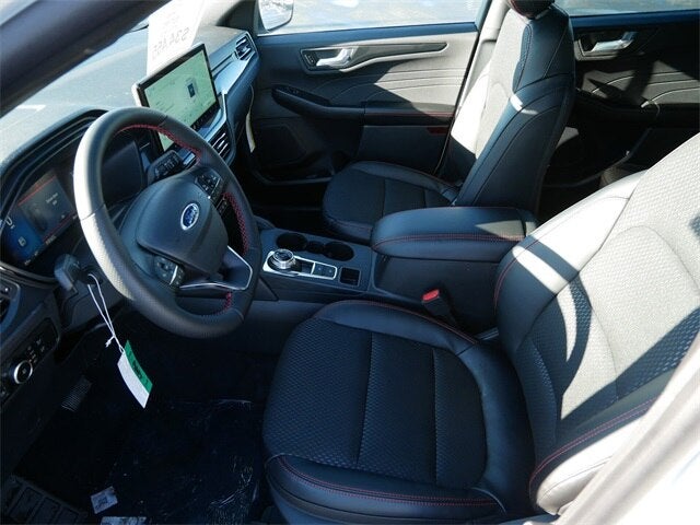 2026 Ford Escape Hybrid ST-Line Select