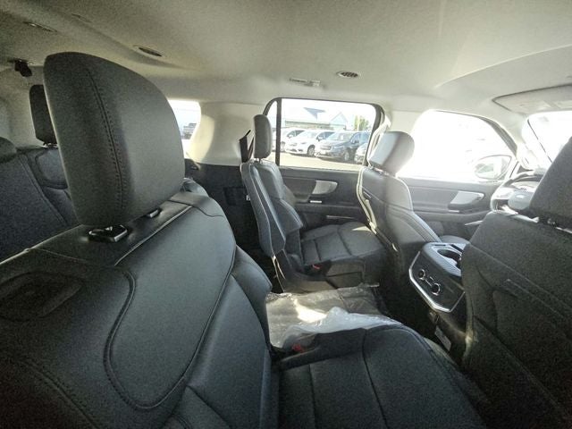 2027 Ford Expedition Max Active 202A