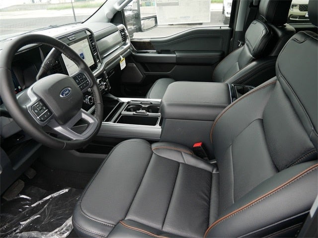 2025 Ford F-350SD Lariat