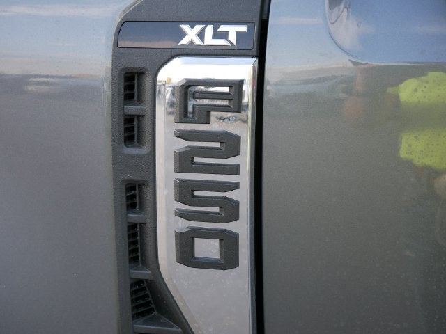 2027 Ford F-250SD XLT 603A
