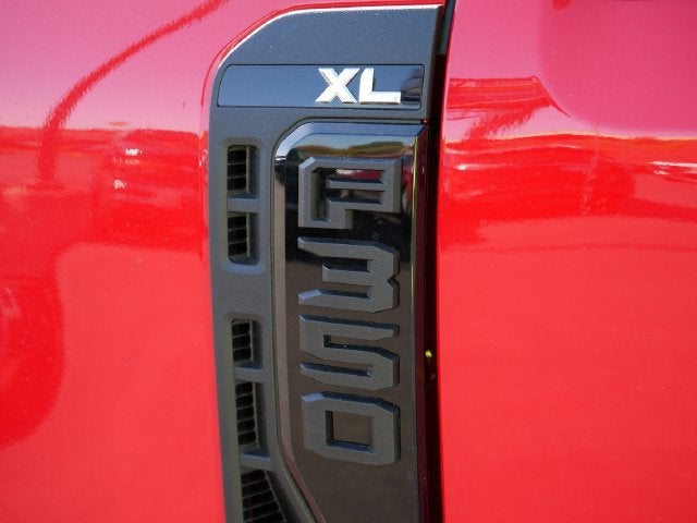 2027 Ford F-350SD XL 610A