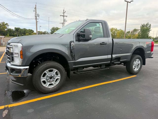 2027 Ford F-350SD XLT 613A