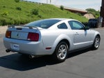 2005 Ford Mustang V6 Deluxe
