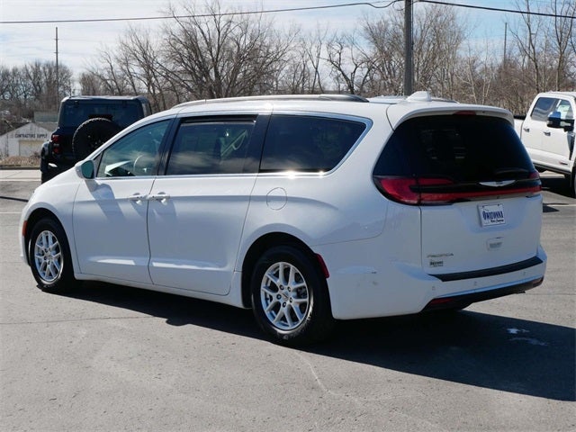 Used 2022 Chrysler Pacifica Touring L with VIN 2C4RC1BG8NR115960 for sale in Owatonna, Minnesota
