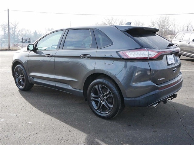 Used 2018 Ford Edge SEL with VIN 2FMPK4J82JBB26926 for sale in Owatonna, Minnesota