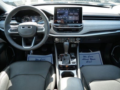 2023 Jeep Compass Latitude Lux